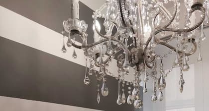 Whale Song Apartment - cozy apartment with private parking space