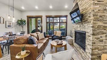 Condo, 2 Bedrooms | Living area | Smart TV