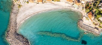 Avia Seaview Getaway - Konstantina's Hidden Haven