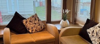 Lovely 3 bed caravan with a home feel ❤️       **Prices: per person, per night**