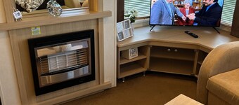 Lovely 3 bed caravan near the beach, ideal for families!