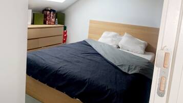 2 bedrooms, free WiFi, bed sheets