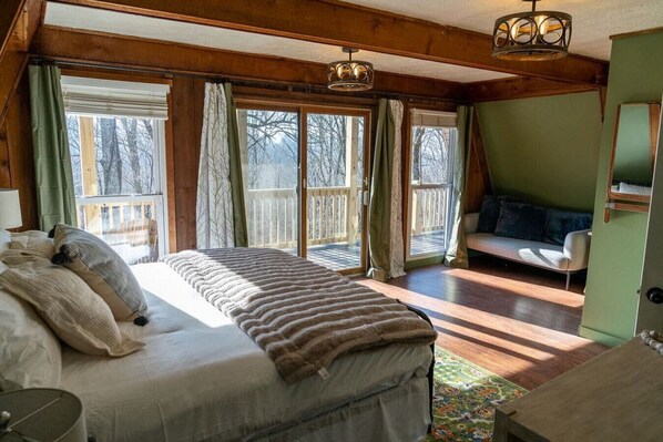 4 habitaciones, tabla de planchar con plancha y wifi gratis 