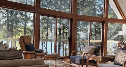 Lakeside Chalet w/ dock and King bed!