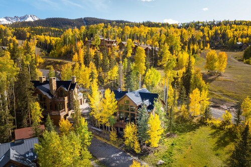 Log Cabin Home by InvitedHome | Spring Break, Skiing, Fireplace, Hot Tub