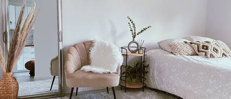 1 chambre, fer et planche Ă repasser, Wi-Fi, draps fournis