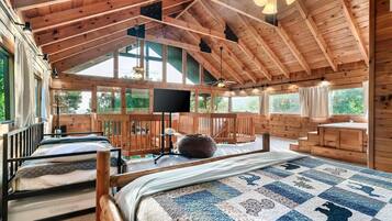 3 habitaciones, tabla de planchar con plancha y cuna de viaje