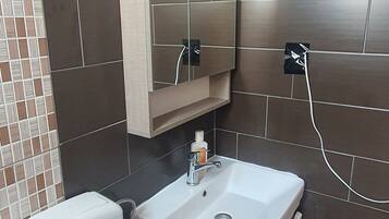 Comfort Room | Bathroom