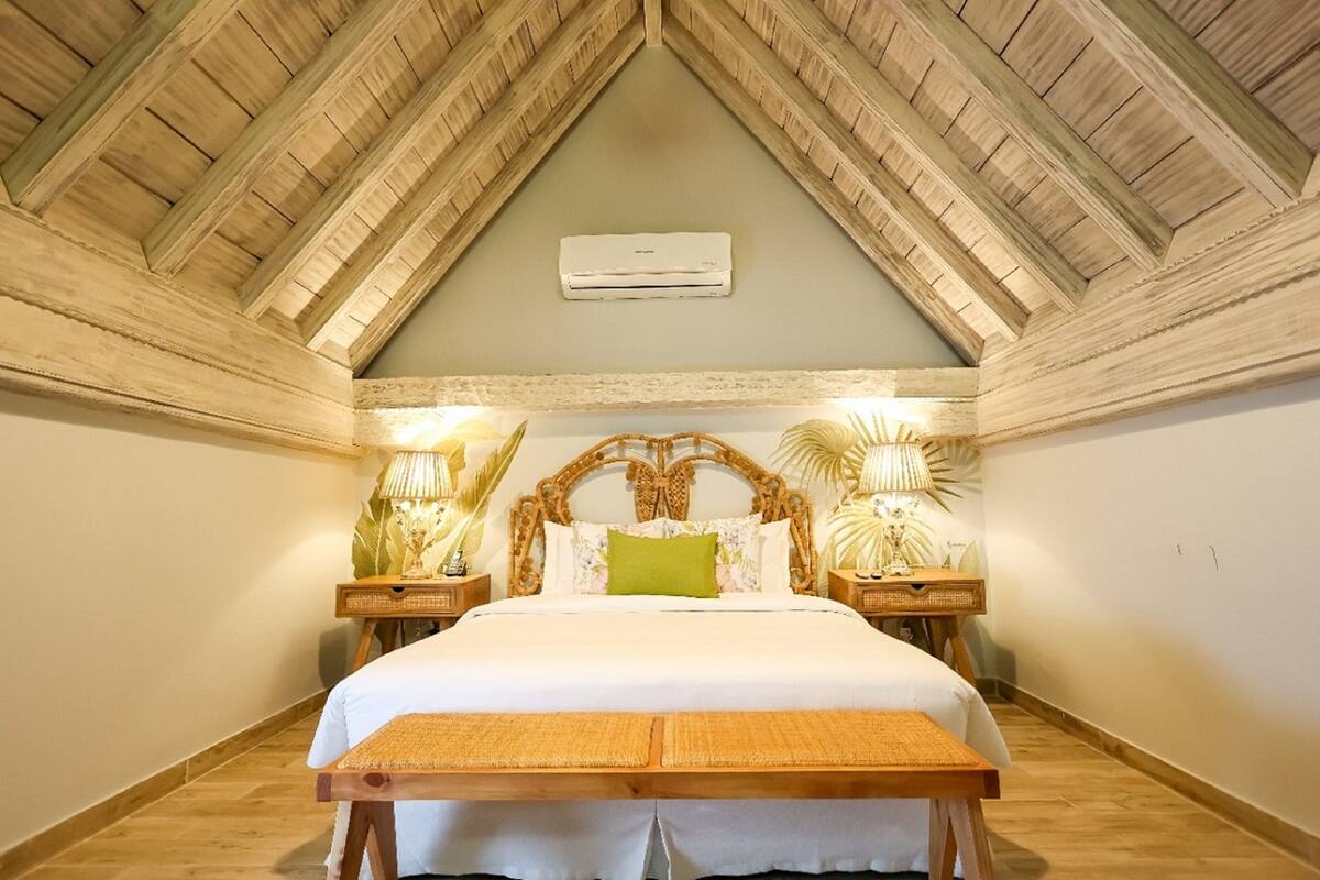 Suite | 1 habitación, muebles diferentes, wifi gratis y ropa de cama