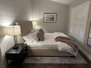 4 chambres, fer et planche à repasser, Wi-Fi, draps fournis
