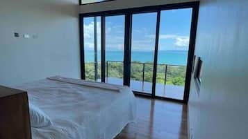 4 makuuhuonetta, silitysrauta/-lauta, Wi-Fi, vuodevaatteet