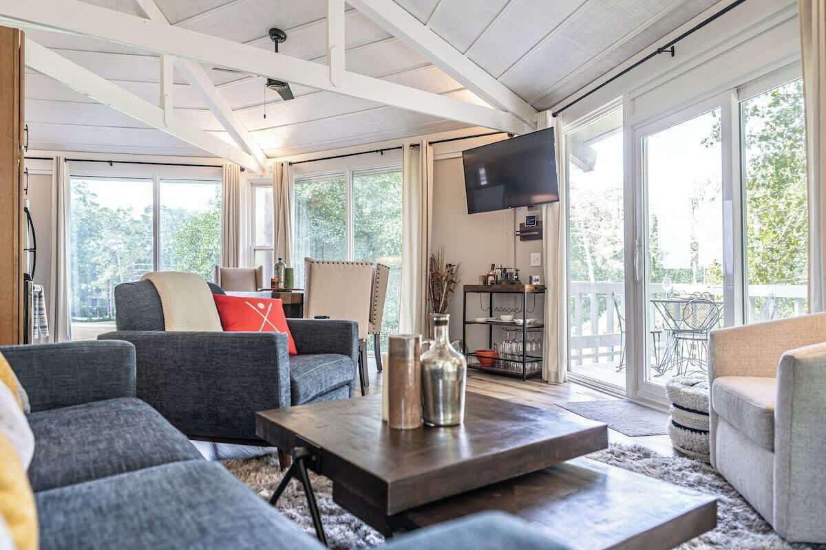 Télévision, espaces bureaux