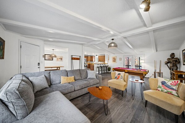 Téléviseur connecté, foyer