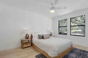 4 bedrooms, desk, iron/ironing board, travel cot