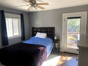 2 soverom, strykejern/-brett, wi-fi og sengetøy