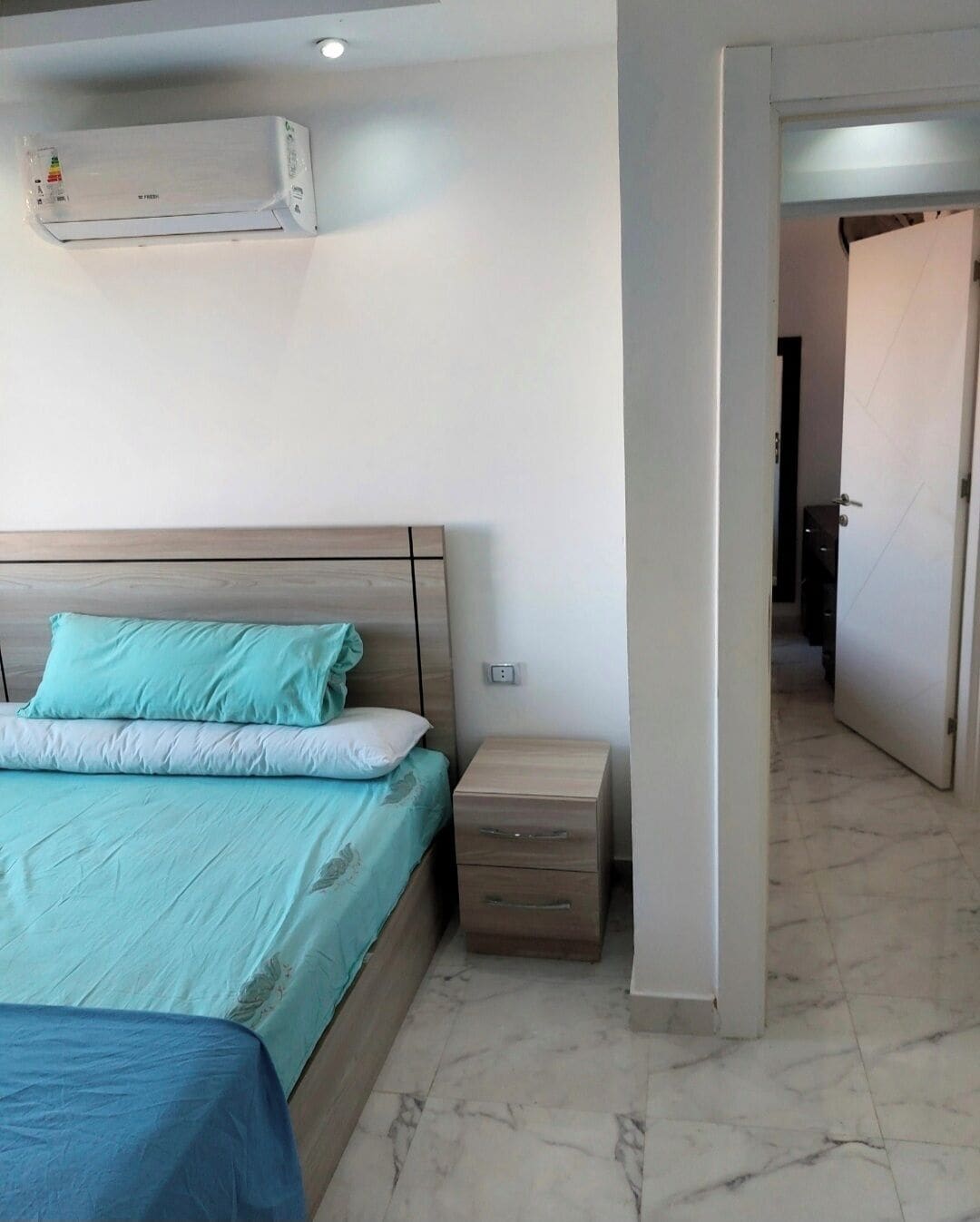 2 soverom og sengetøy