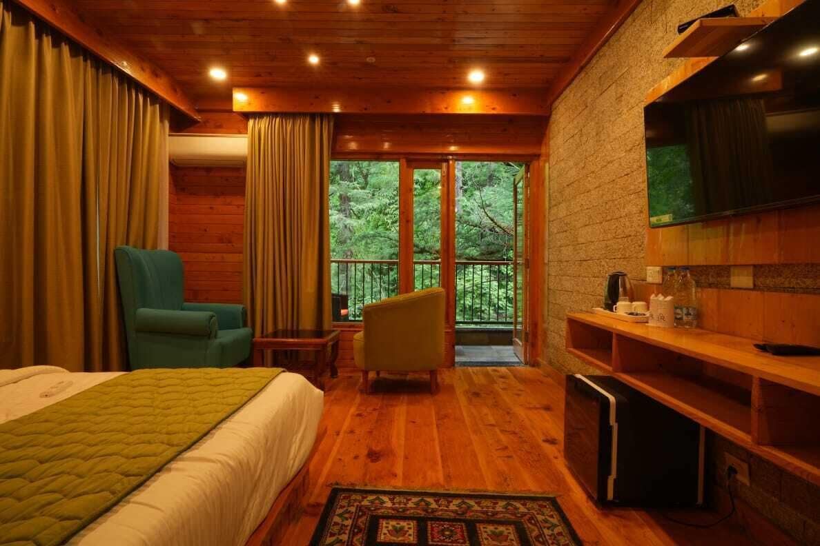 Premium Cottage, Balcony, River View | Individually furnished, laptop workspace, blackout drapes, soundproofing