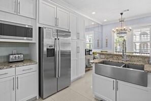 Fridge, microwave, oven, stovetop - Private Pool - Private Community Beach -Gated Community of Destiny by the Sea (Destin)
