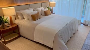 Luxury Room, 1 Queen Bed, Garden View | Down duvets, Select Comfort beds, in-room safe, individually decorated