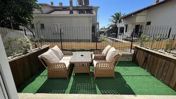 Executive Room, Multiple Beds | Terrace/patio