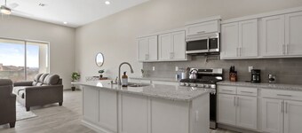 Enchanted Vista Retreat 