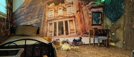 3 bedrooms, premium bedding, down comforters, individually decorated