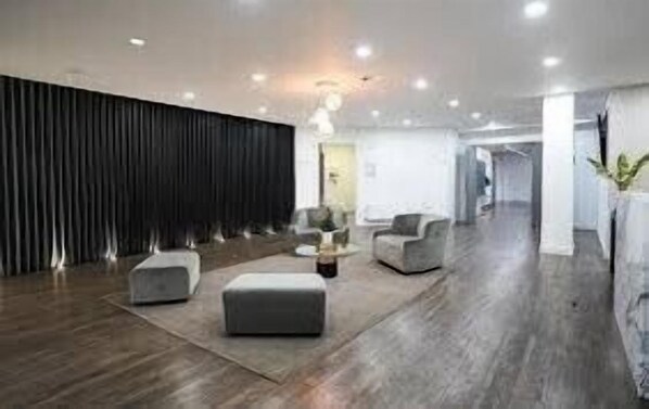 Interior - ContractorGem,2bed, bathroom plus ensuite (Bedford)