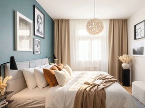 2 bedrooms, iron/ironing board, WiFi, bed sheets - TurnKey | Republic Square Apartment III (Praha 1)