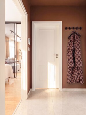 Interior - TurnKey | Republic Square Apartment III (Praha 1)