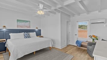Chambre Supérieure, 1 très grand lit, réfrigérateur et four à micro-ondes | 1 chambre, Wi-Fi gratuit, draps fournis