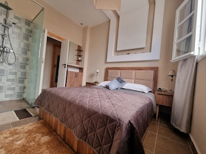 2 bedrooms, iron/ironing board, WiFi, bed sheets - Very Comfortable Flat With Garden.1 min From the Beach ! (Essaouira)