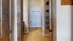 Interior - Black Bear Crossing #04B - Brigham 4 Bed Townhouse by RedAwning (Snowshoe)
