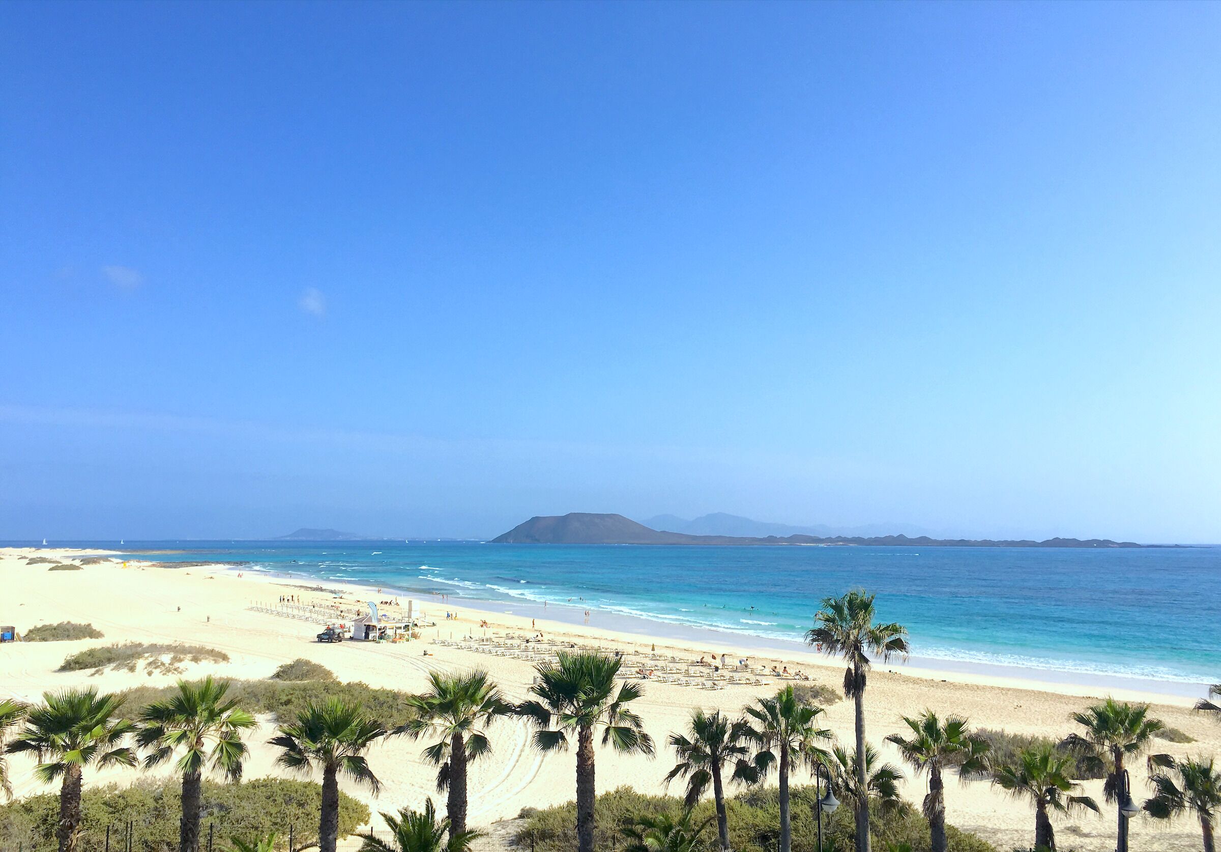 Sun loungers, beach towels