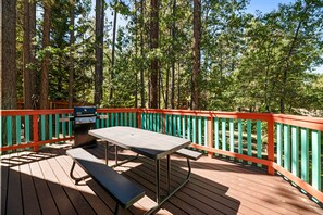 Terrace/patio - Kapers (Big Bear Lake)