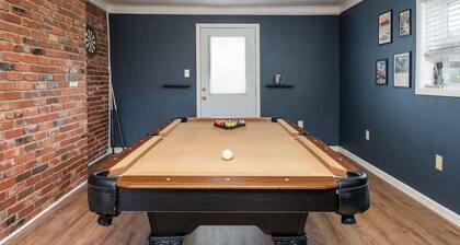 *NEW* Dragster Dream House: 3BD/2BA + Game Room