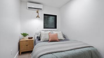 2 quartos, Wi-Fi de cortesia, roupa de cama