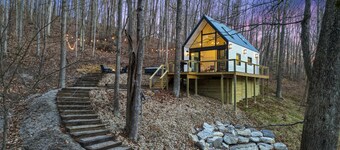 Rocky Hollow | Hocking Hills, Lush Cabin, Hot Tub
