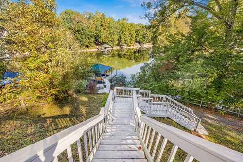 2 Game Rooms, 2 King Suites, Lakeside, Pool