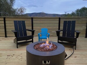 Savor every season from the deck — summer barbecues, autumn foliage, winter stargazing, and year-round relaxation await. - Stylish Farmhouse - Close to Ski, Golf + Hot Tub (Londonderry)