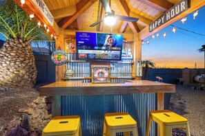 Bar (on property) - Casa De Palmas (Lake Havasu City)