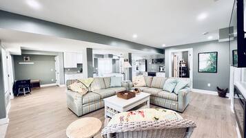 Smart TV, fireplace, video games