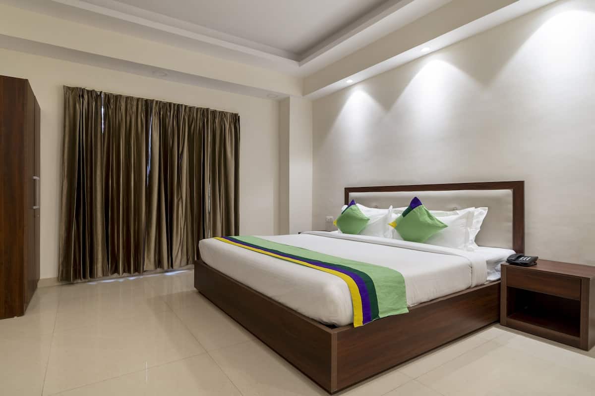 Premium Double or Twin Room, Balcony