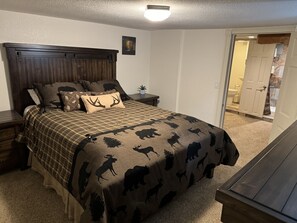 3 bedrooms, WiFi, bed sheets