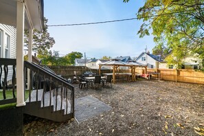 Property grounds - Bill Murray - Private Barcade and Outdoor Lounge - OSU/Clintonville/CrewStadium (Columbus)