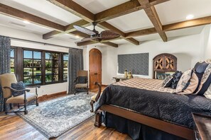 5 quartos, Wi-Fi, roupa de cama