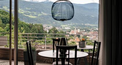 Appartement "Cityview Apt 1" avec vue sur les montagnes, terrasse privée et Wi-Fi