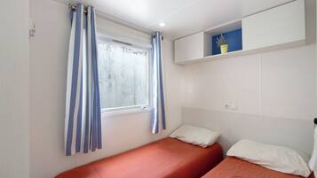 2 bedrooms, free WiFi, bed sheets