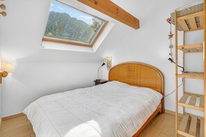 3 habitaciones, tabla de planchar con plancha y wifi gratis 