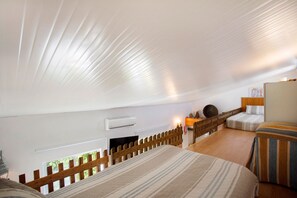 2 quartos, ferros/tábuas de passar roupa, Wi-Fi de cortesia