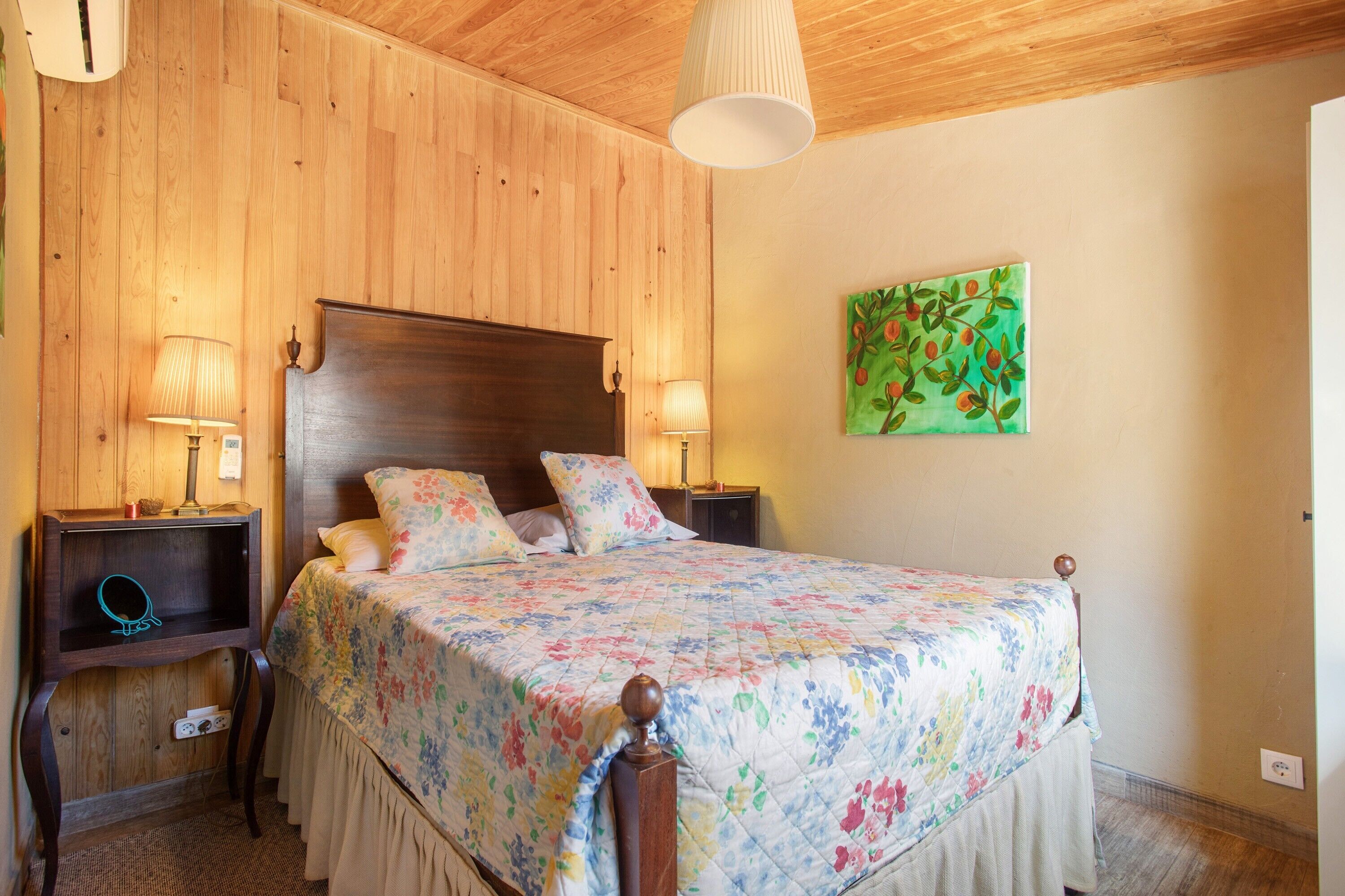 1 室のベッドルーム、アイロン / アイロン台、WiFi (無料)、ベッドシーツ